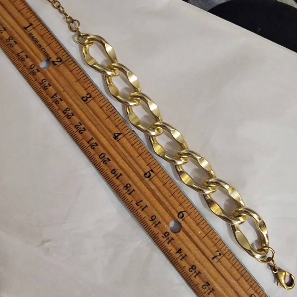 Sabika Gold Link Chain Bracelet NWOT - Picture 4 of 4